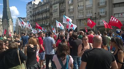 2016 07 11 FolgaCentrosChamadasConcentracionVigo10.jpg